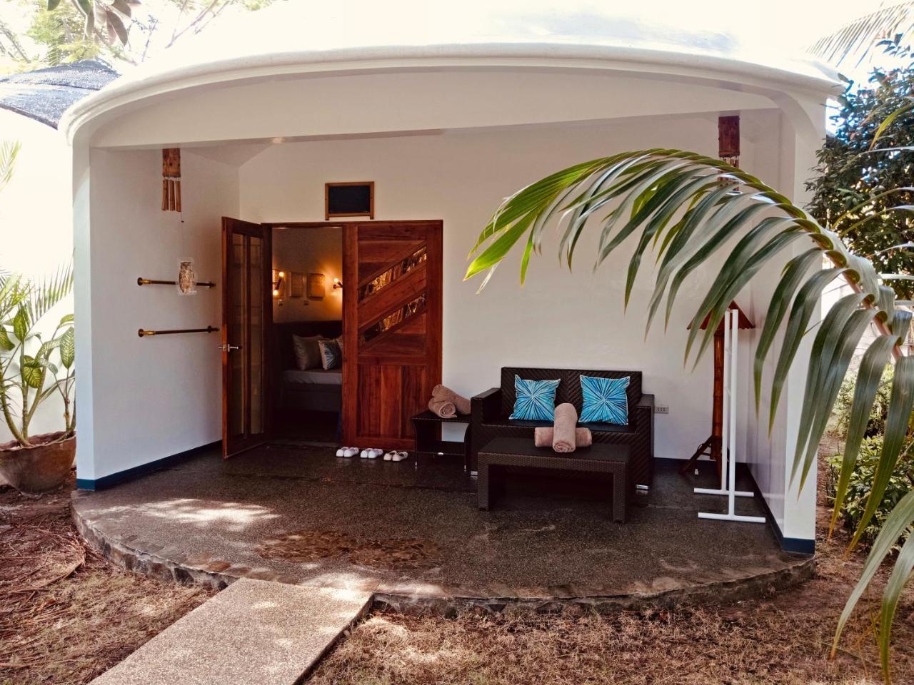 White Chocolate Hills Resort Zamboanguita  Dış mekan fotoğraf