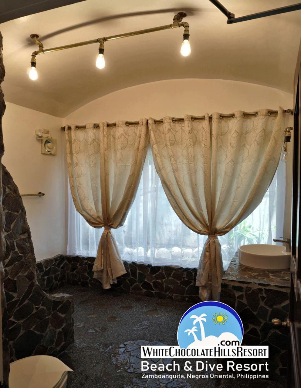 White Chocolate Hills Resort Zamboanguita  Dış mekan fotoğraf